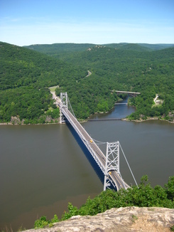 Bear Mountain Bridge